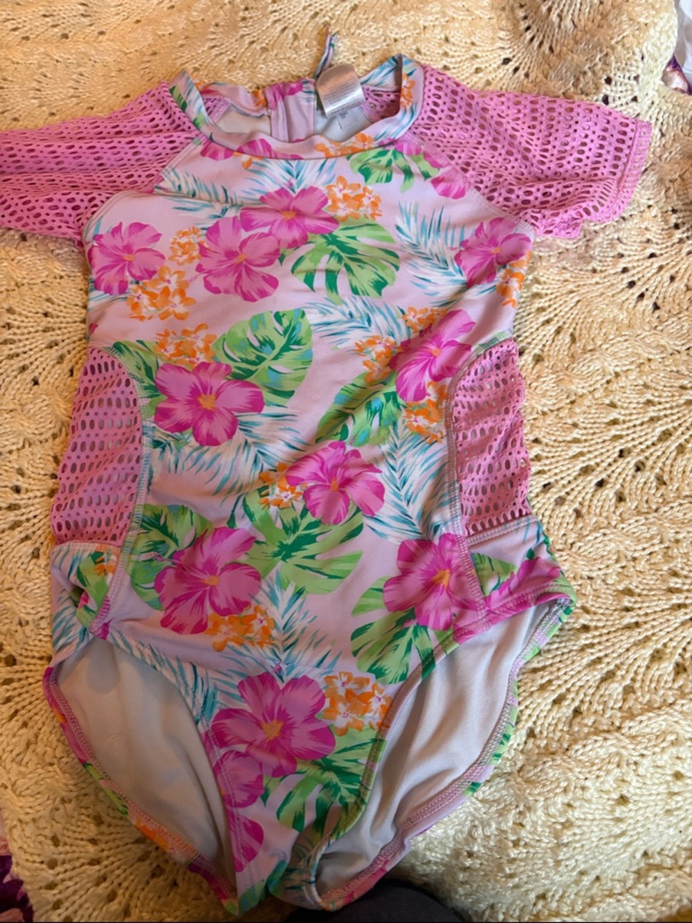 Cat & Jack Pink Floral Mesh Short Sleeve One-Piece Swimsuit